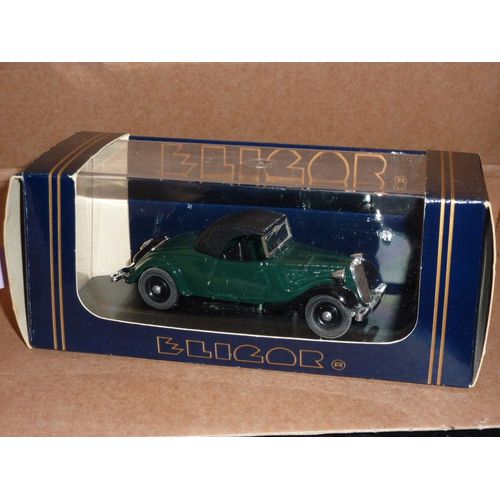 [120] Miniature 1/43ème : Citroën Traction  Cabriolet - Couleur Vert Foncé - Marque : Eligor-Eligor