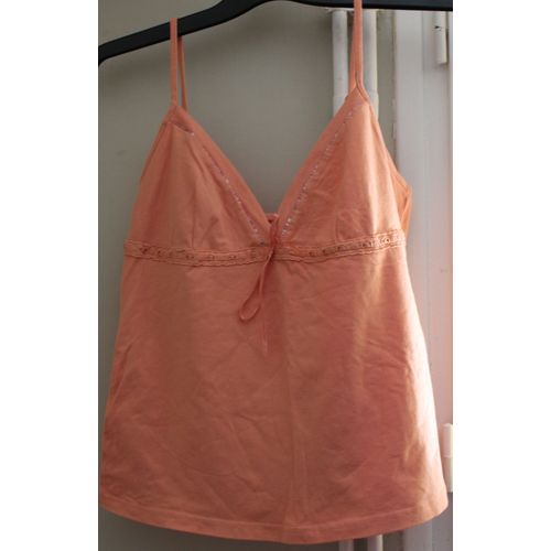 Top Etam