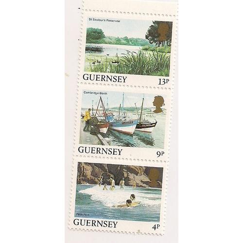 Guernsey- Lot De 3 Timbres Neufs Non Détachés- Paysages Maritimes