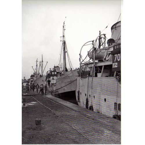 Ww2 - Liberty Ships Amarrés Au Quai À Cherbourg En 1944