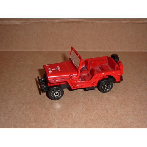[273] Miniature 1,43ème : Cruiser Jeep Willy - Couleur Rouge  Pompier - Marque : Solido-Solido