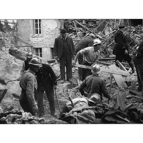 Ww2 - Déblaiement Des Ruines De Carentan - Eté 1944