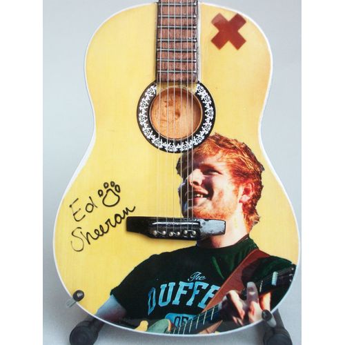 Guitare Miniature De Type Classique Ed Sheeran Signature