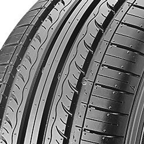 Pneu Kumho Solus Kh17 165/80 R13 87t  Renforcé