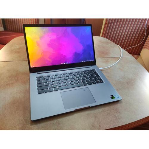 Xiaomi Notebook Pro 15" Intel Core i7-8550U - 1.8 Ghz - Ram 16 Go - SSD 256 Go - GTX Special Edition