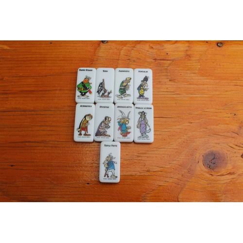 Asterix - Serie Auchan - Les Ennemis 9 Pieces