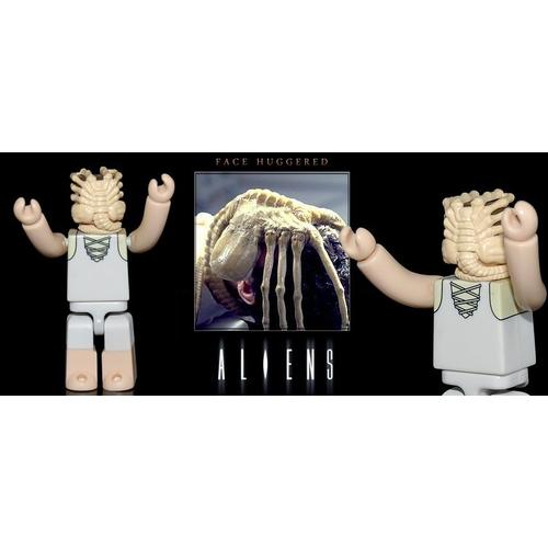 Alien Figurine Parker Kane Face Hugger Série 1 Medicom 6 Cm