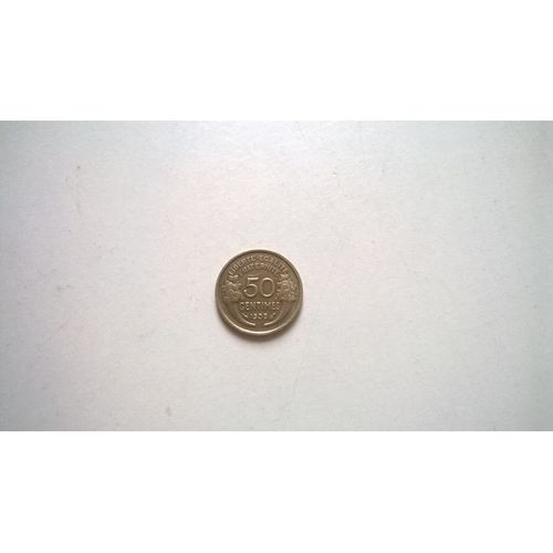 Piece De 50 Centimes Morlon. France. 1938.