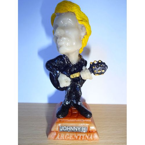 Johnny Hallyday Petite Statuette Caricaturale En Resine 3x7.5 Cm Made In Argentina