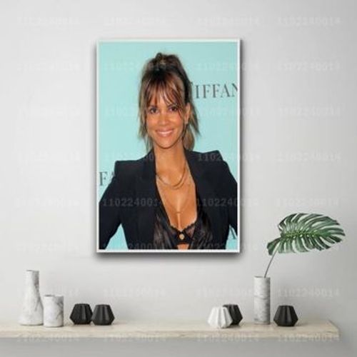 Affiche d¿¿corative sur toile acteur Halle Berry,mpression murale Poster pour salon chambre ¿¿ coucher d¿¿cor sans cadre(90*130cm)