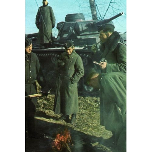 Ww2 - Blindé Allemand Et Son Équipage En Russie