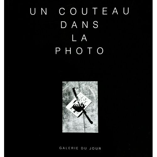 Un Couteau Dans La Photo - Edition Français-Anglais-Japonais