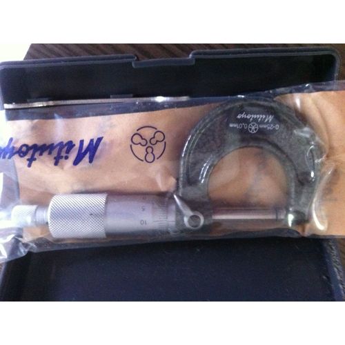 Micromètre d'extérieur 25 mm SILVERLINE 282378