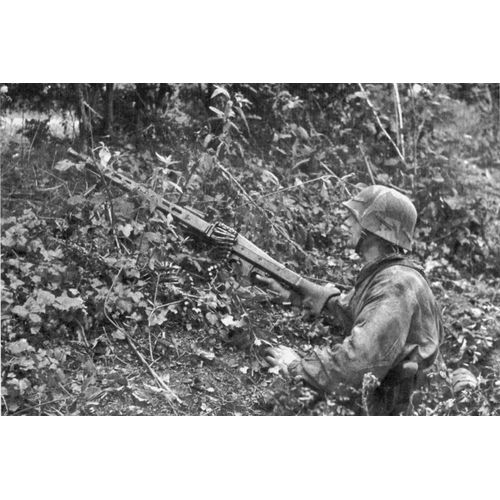 Ww2 - Mitrailleur Allemand Embusqué Dans Le Bocage Normand
