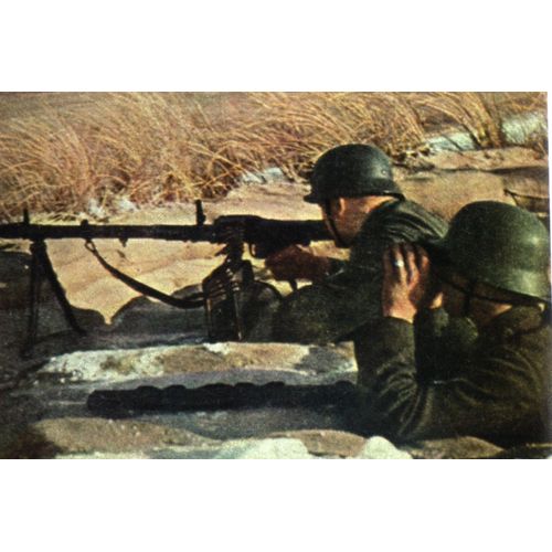 Ww2 -Mitrailleuse Allemande  Sur Une Plage De La Mer Du Nord
