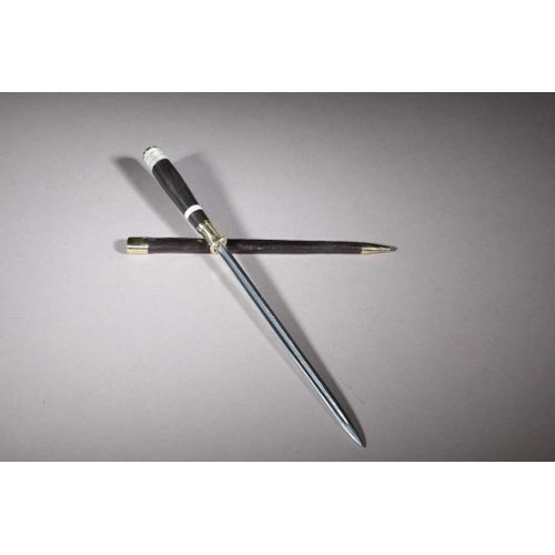 Stylet Corse Manche En Ébène Noire, Rouge Et Corne
