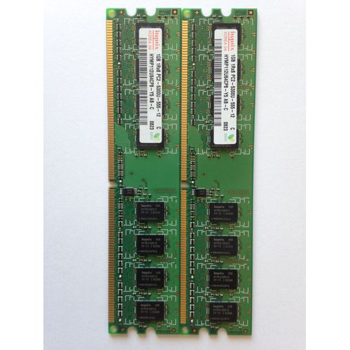 Memoire Ram HYNIX  1GO  HYMP112U64CP8