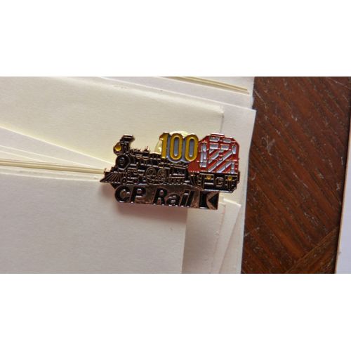 Pin's Locomotive Cp Rail