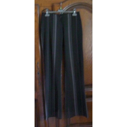 Pantalon Jennyfer - Taille 38