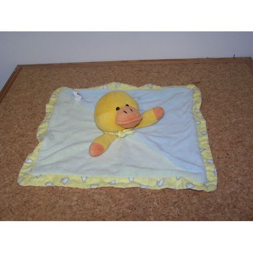 Doudou Canard Cp International Plat Grelot Foulard Jaune