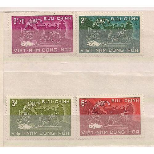 Vietnam Sud- Série De 4 Timbres Neufs- Réforme Agraire 1959 - N°112/5