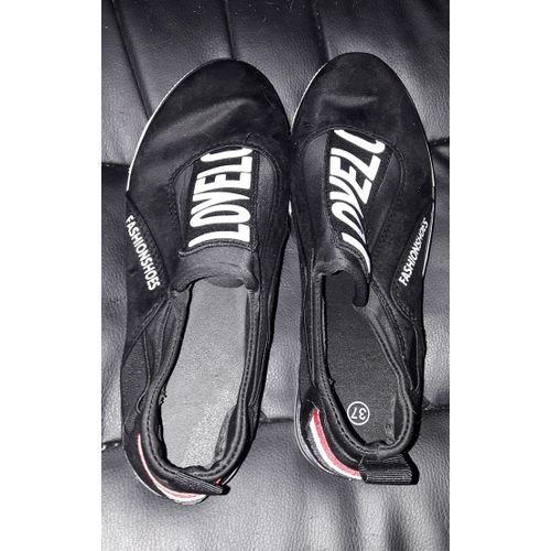 Baskets Sneackers Lovelo Taille 37 ..