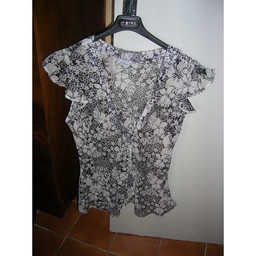 Tunique Blanche Porte Taille 40.