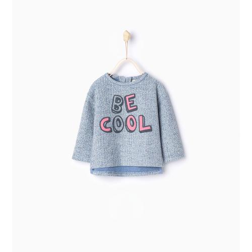 Sweat-Shirt Avec Une Inscription Zara