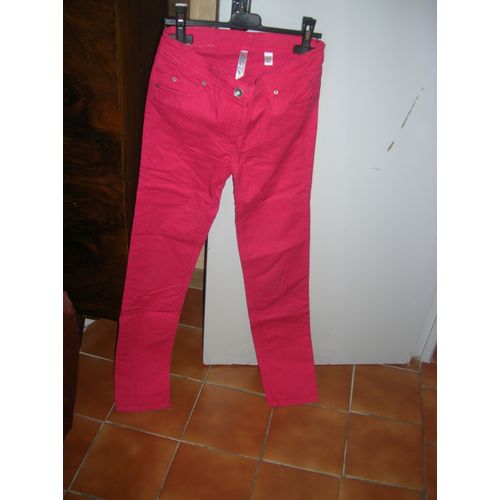 Pantalon Okaïdi Taille 12 Ans.