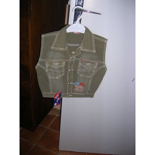 Gilet Super Sport Taille 3 Ans.