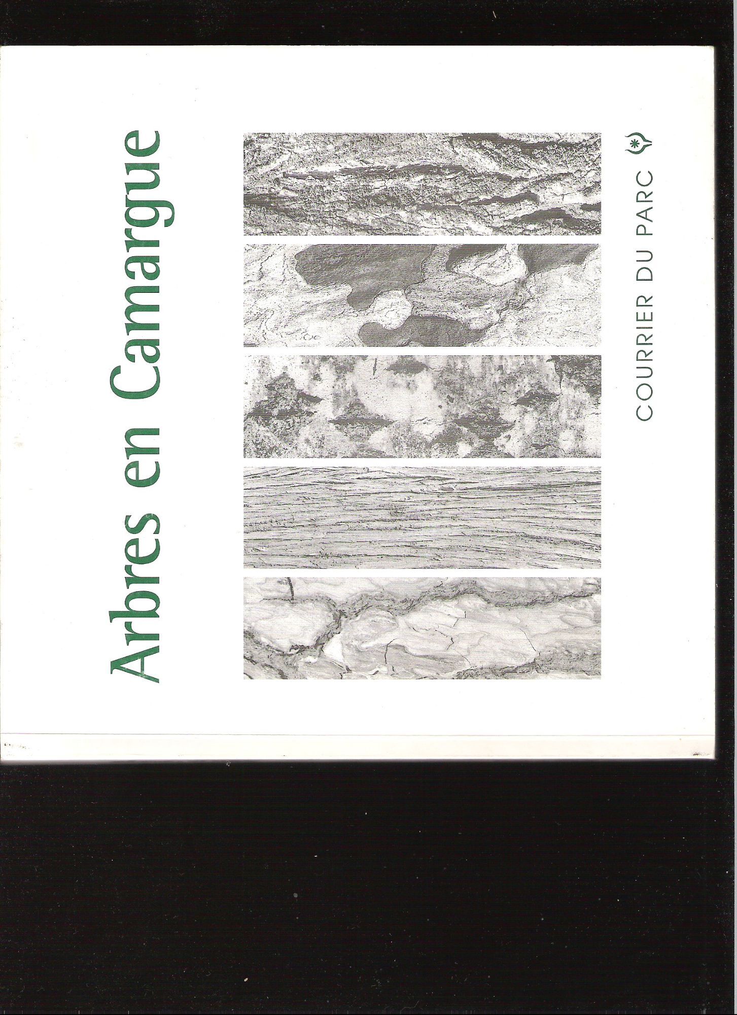 couverture de : Arbres en Camargue