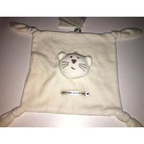 Mon Doudou By Bout'chou Chat Plat Carré Blanc Coeur