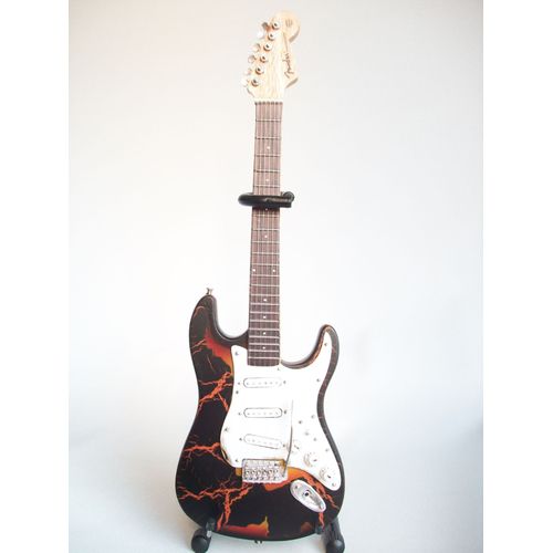 Guitare Miniature Axe Heaven Fender Stratocaster Brulée De Jimi Hendrix