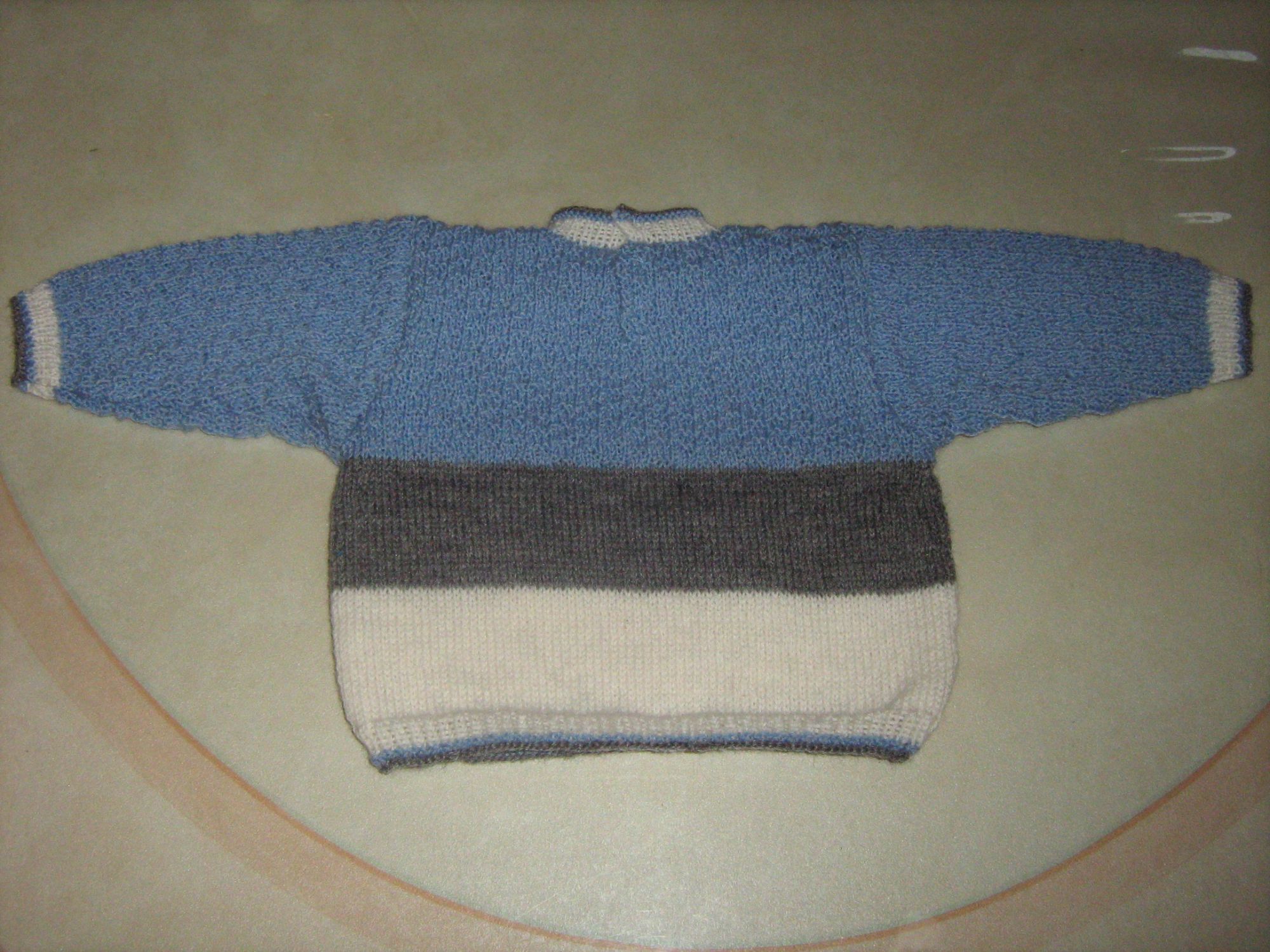 Pull Bebe Avec Souris T 3 Mois Tricote Main Neuf Rakuten