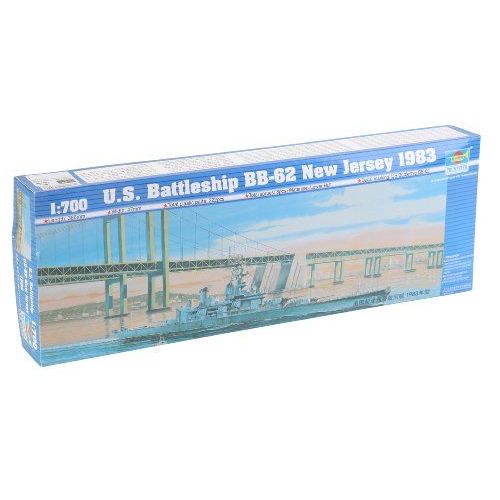 Maquette Bateau : Cuirassé Us Bb-62 New Jersey 1983-Trumpeter