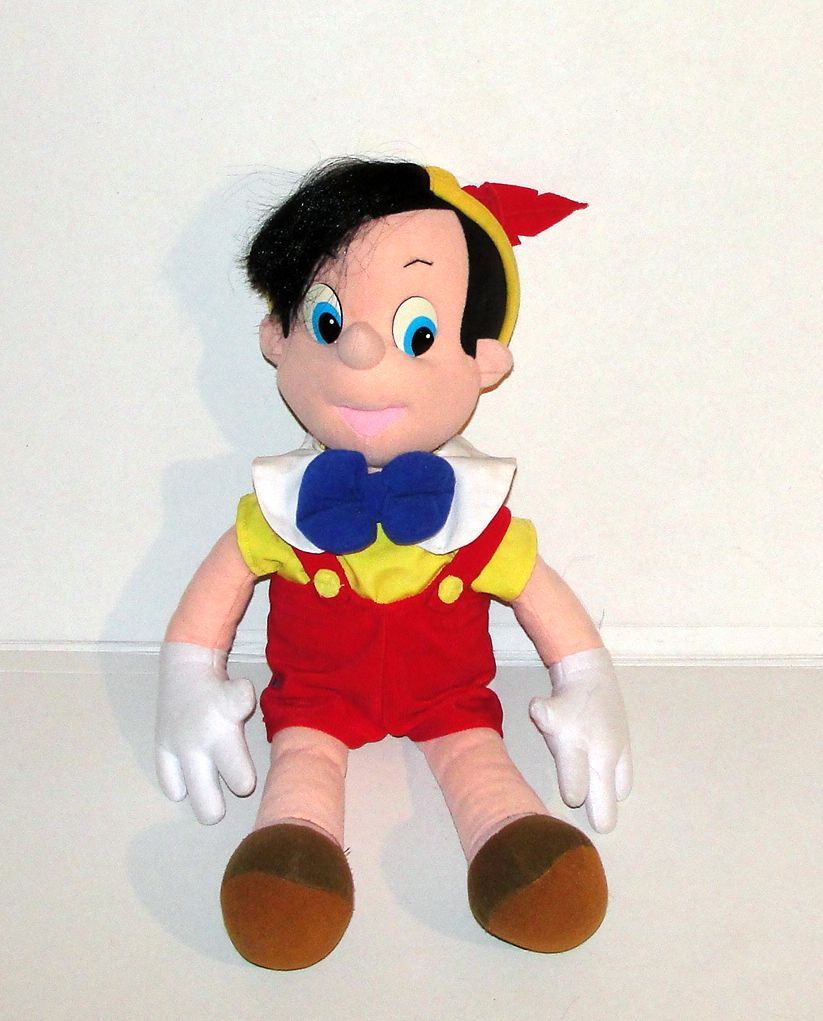 Pinocchio Doudou Personnage Rouge Bleu Jaune Peluche De 45 Cm