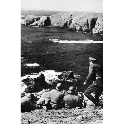 Ww2 - Photo - Les Allemands En Position Sur Les Hauteurs De Toulon En Novembre 1942