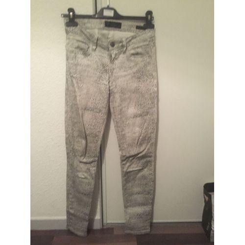 Jean Guess T.26