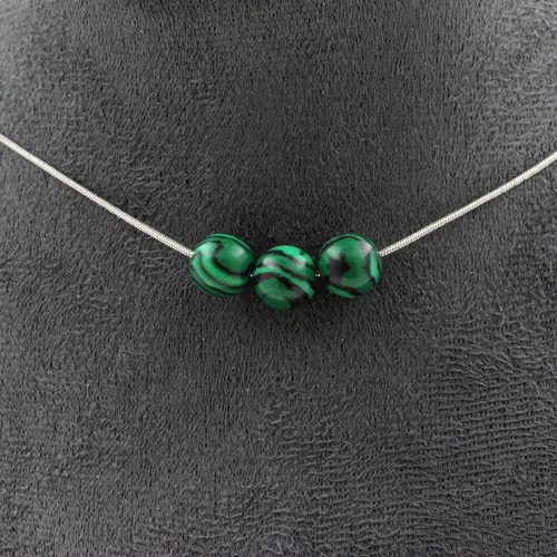 Collier 3 Perles Malachite (Avec Résine) 8 Mm. Chaine En Acier Collier Femmes, Hommes. Taille Personnalisable.