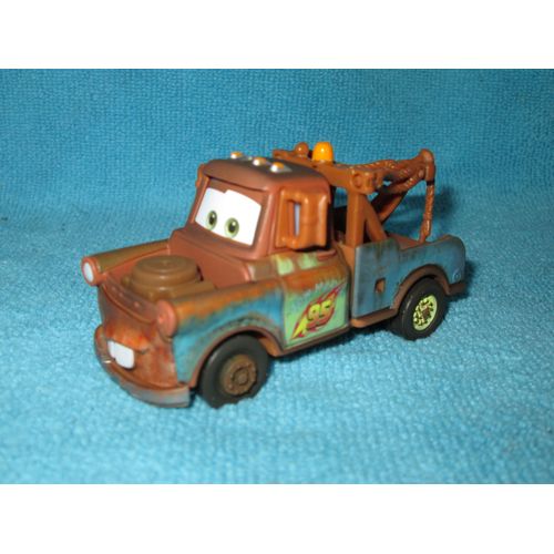 Voiture Disney Cars Pixar Dépanneuse Martin Simple