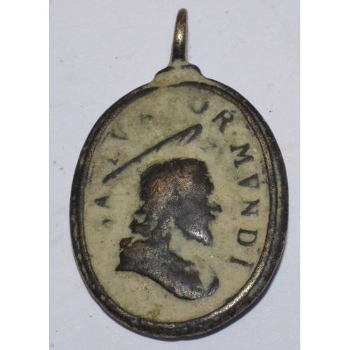 Médaille Ancienne - Jesus Salvator Mundi - Vierge Regina - Bronze - 17eme Siècle?