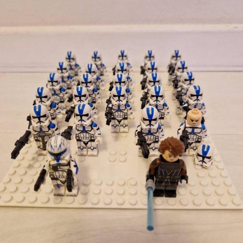 Lego Star Wars Bataillon De Clones Avec Un Capitaine Et Anakin Skywalker