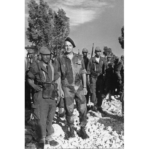 Militaria - Guerre D'algérie - Le Colonel Bigeard Visite Le Commando George