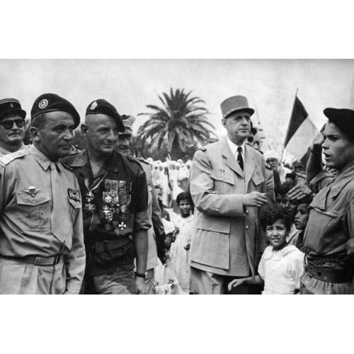  Les Colonels Godard Et Bigeard Lors D'une Visite Du Général De Gaulle En Algérie