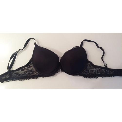 Soutien-Gorge  Push-Up Noir Et Dentelle / 90c