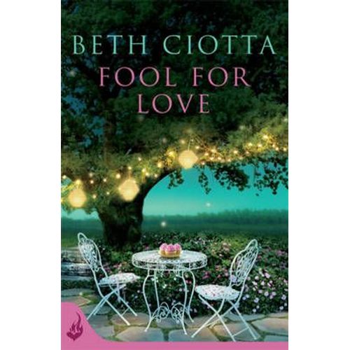 Fool For Love (Cupcake Lovers Book 1)
