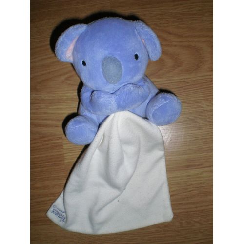 Koala Assit Et Sa Couverture Doudou Mauve Parme Rose Et Beige Blanc