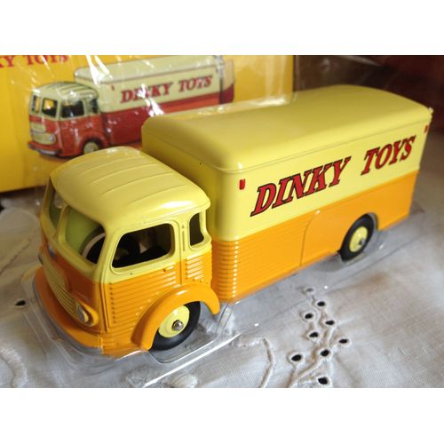 Dinky Toys Atlas  Simca "Cargo"  Fourgon  "Dinky Toys"-Mattel