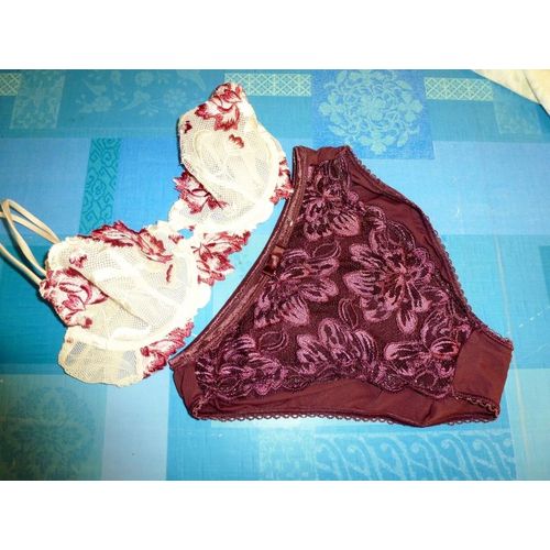 Ensemble Lingerie Tulle Brodé 85b
