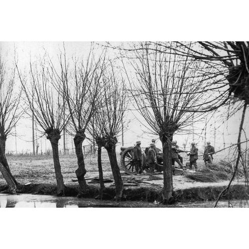 Ww1 - Mise En Batterie D'un Canon Howitzer En Avril 1918